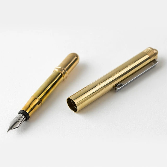 Traveler's Company - Fountain Pen - Brass 4 Traveler's Company - Fountain Pen - Brass