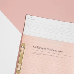 À L'aise - Calligraphy Workbook - Lined Calligraphy Calligraphy Workbooks