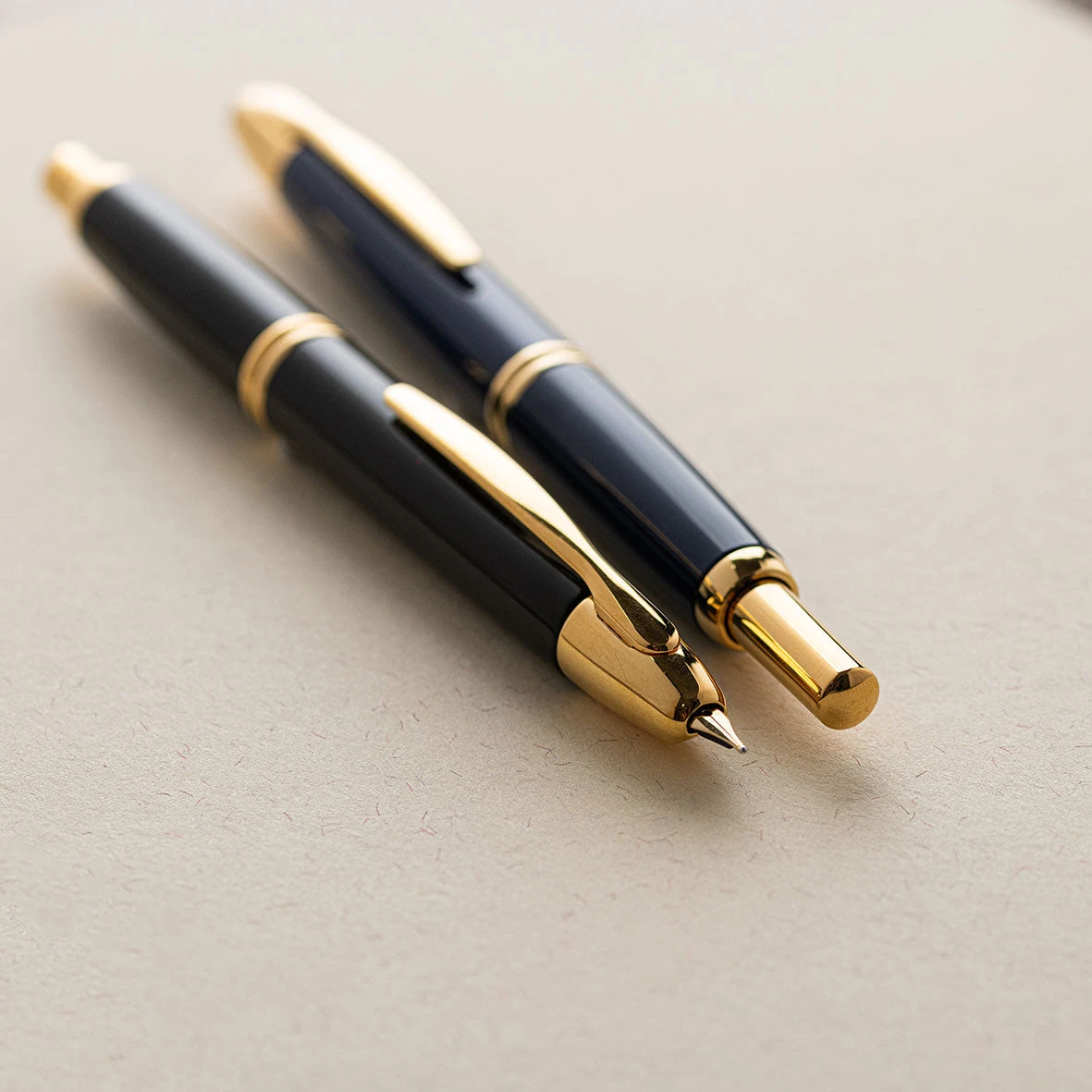Pilot - Fountain Pen - Capless - Blue (Gold Trim) 5 Pilot - Fountain Pen - Capless - Blue (Gold Trim)