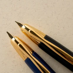 Pilot - Fountain Pen - Capless - Blue (Gold Trim) 6 Pilot - Fountain Pen - Capless - Blue (Gold Trim)