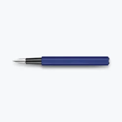 Fountain Pens Caran D'Ache - Fountain Pen - 849 Classic - Blue