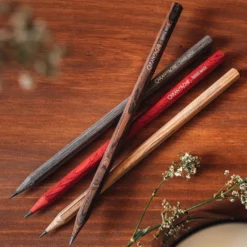 Caran D'Ache - Pencils - Les Crayons De La Maison X Mizensir - Edition 9 8 Caran D'Ache - Pencils - Les Crayons De La Maison X Mizensir - Edition 9