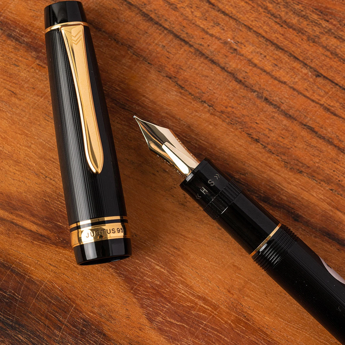 Pilot - Fountain Pen - Justus 95 - Black 4 Pilot - Fountain Pen - Justus 95 - Black