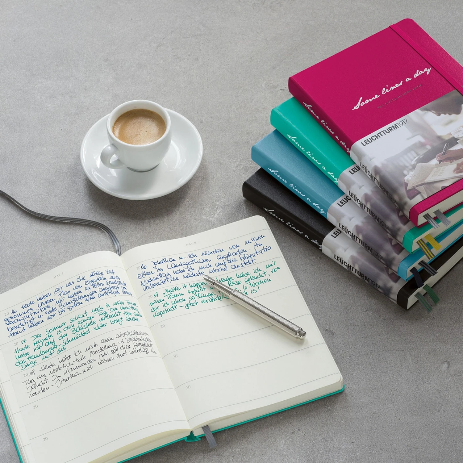 Leuchtturm 1917 Journals Leuchtturm1917 - Notebook - Some Lines A Day - Nordic Blue 4 Leuchtturm 1917 Journals Leuchtturm1917 - Notebook - Some Lines A Day - Nordic Blue