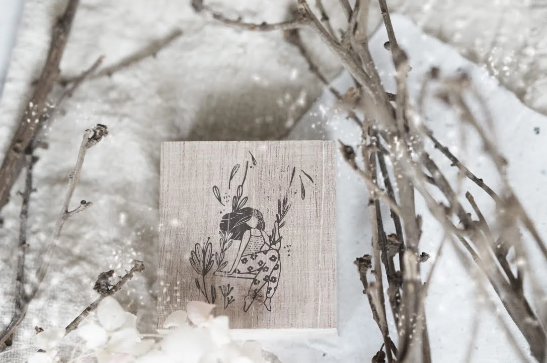 Black Milk Project - Stamp - Monochrome Girls (Swing) 3 Black Milk Project - Stamp - Monochrome Girls (Swing)