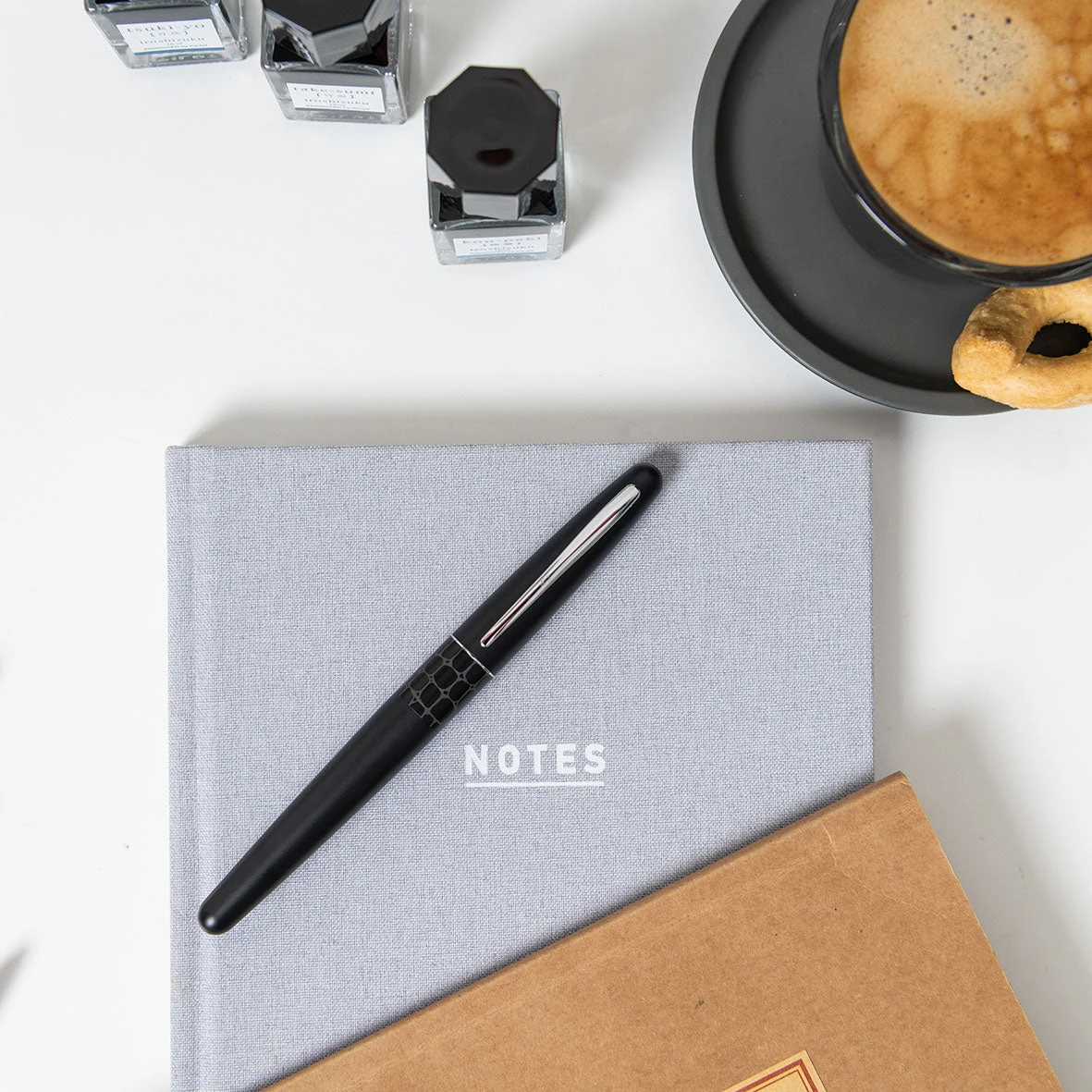 Pilot - Fountain Pen - Metropolitan (MR2) - Black (Crocodile) 4 Pilot - Fountain Pen - Metropolitan (MR2) - Black (Crocodile)