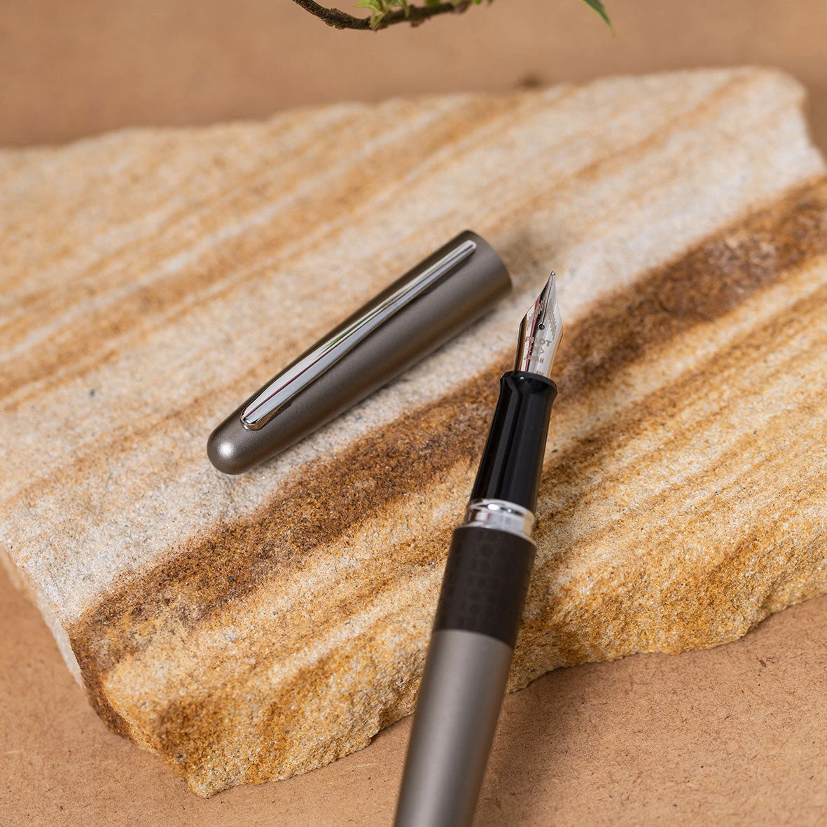 Pilot - Fountain Pen - Metropolitan (MR2) - Bronze (Lizard) Fountain Pens 4 Pilot - Fountain Pen - Metropolitan (MR2) - Bronze (Lizard) Fountain Pens