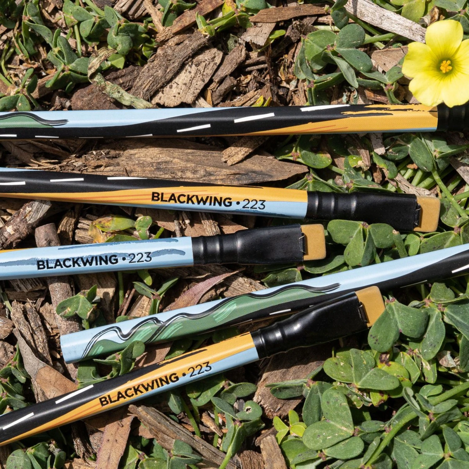 Palomino Blackwing - Pencil - Volume 223 - Pack Of 2 (Limited Edition) 4 Palomino Blackwing - Pencil - Volume 223 - Pack Of 2 (Limited Edition)