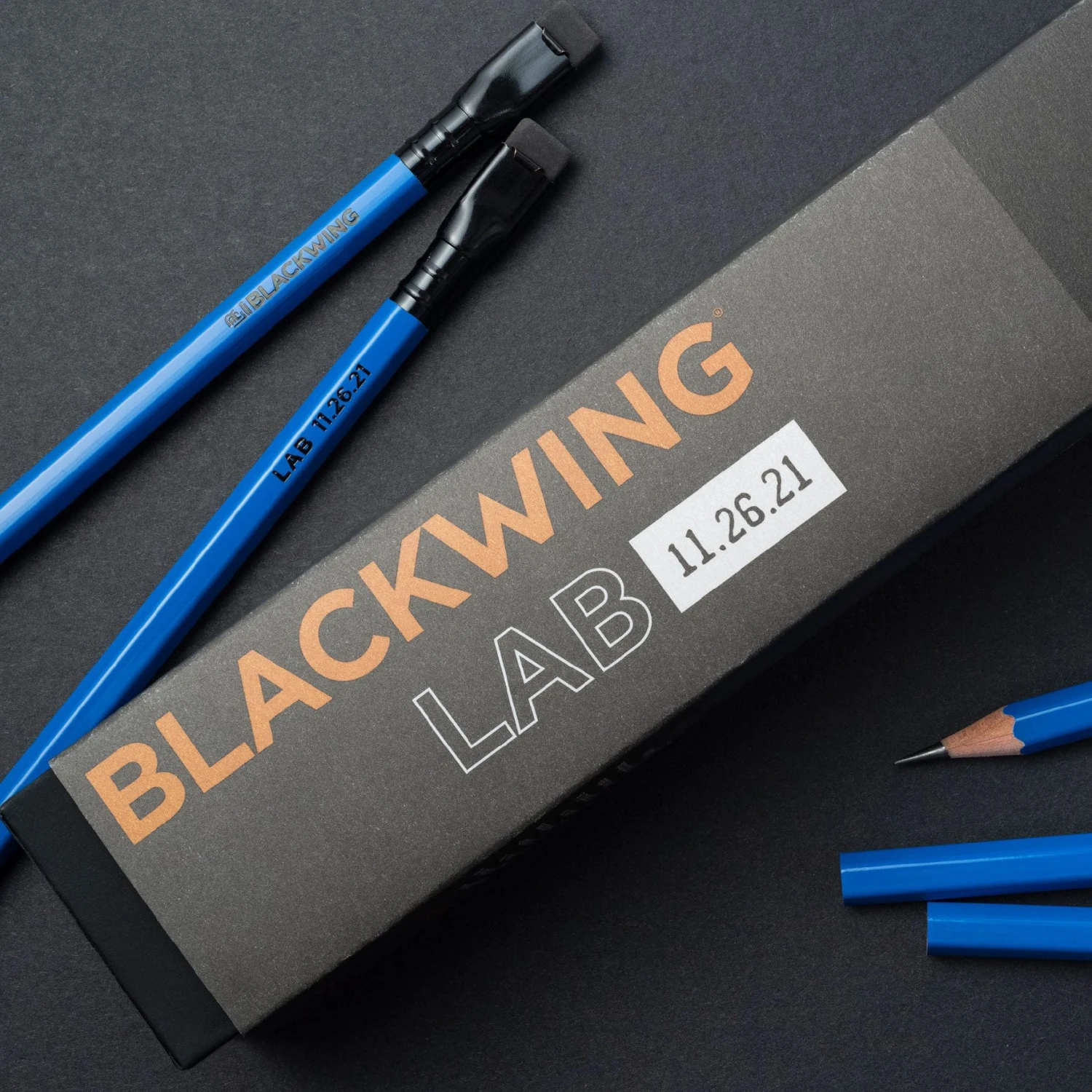 Palomino Blackwing - Pencil - Lab 11.26.21 - Pack Of 2 (Limited Edition) 6 Palomino Blackwing - Pencil - Lab 11.26.21 - Pack Of 2 (Limited Edition)
