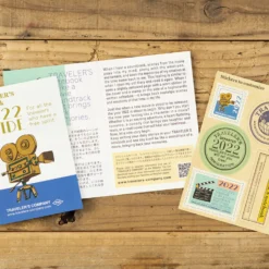 Traveler's Notebook Traveler's Company - 2022 Diary - Insert - Passport - Monthly