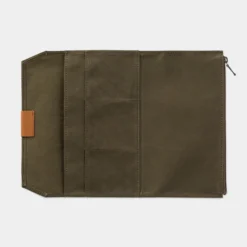 Traveler's Company - B-Sides & Rarities - Regular - Zipper Case - Olive New Arrivals