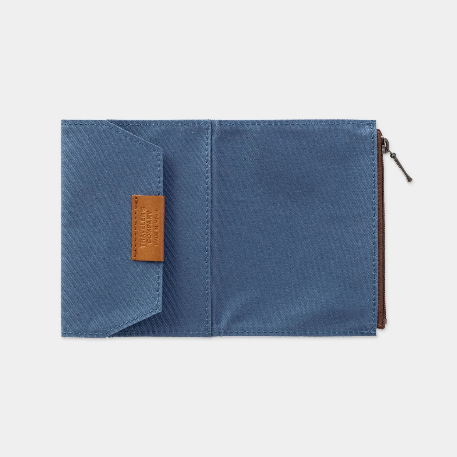 Traveler's Company - B-Sides & Rarities - Passport - Zipper Case - Blue 4 Traveler's Company - B-Sides & Rarities - Passport - Zipper Case - Blue