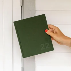 Bookbinders Design - 2022 Diary - Hardcover - Regular - Forest Green 11 Bookbinders Design - 2022 Diary - Hardcover - Regular - Forest Green